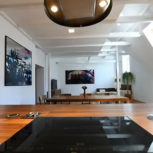 https://loft.praguehotelsweb.com