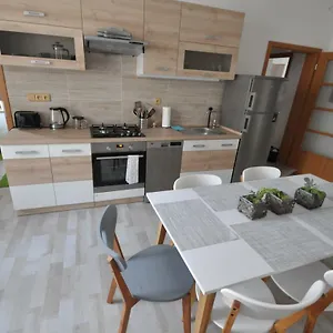 https://jirina-appartments-prague.praguehotelsweb.com